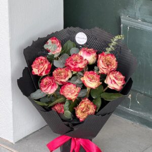 1699eeeb-dfe6-4439-8c7a-869d0f00c9cd Apple Jack Rose Bouquet